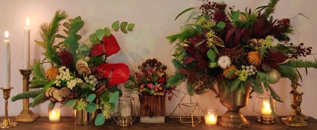 Florile-lunii-decembrie-si-decorul-de-Craciun