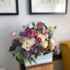 Coș cu flori colorate Tinkerbell