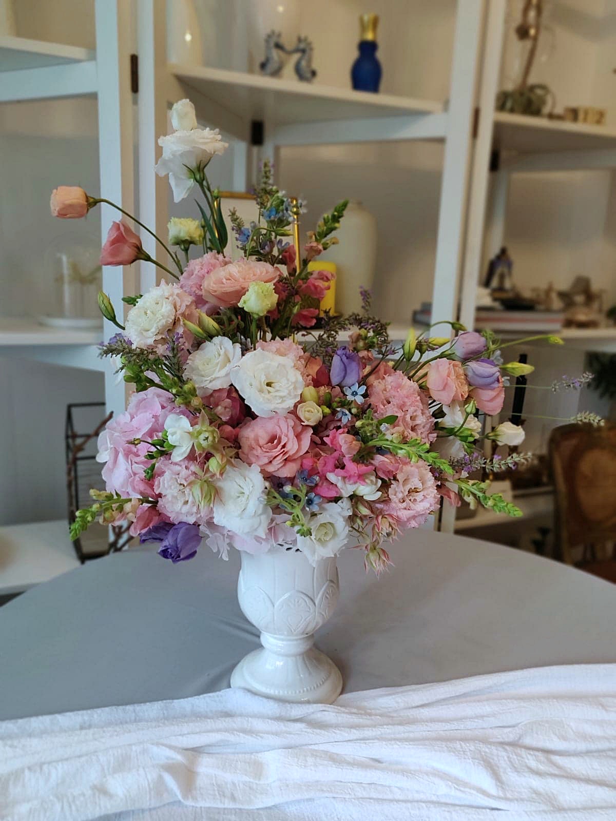 enRose PREMIUM Aranjament floral cu lisianthus Vanity Fair - enRose