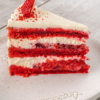 tort cu sirop de trandafiri Rose Red Velvet