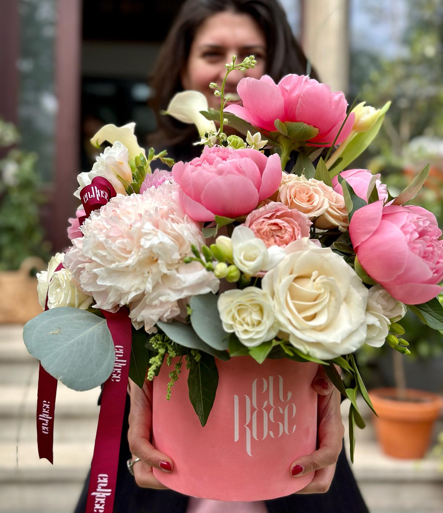 Regalul Bujorilor de Mai – Atelier de Design Floral – 14 mai 2026